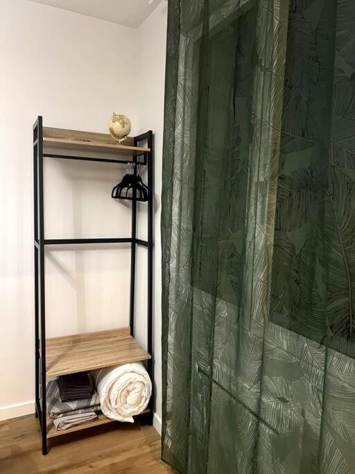 Jolie Maison Avec Courette 博格斯 外观 照片